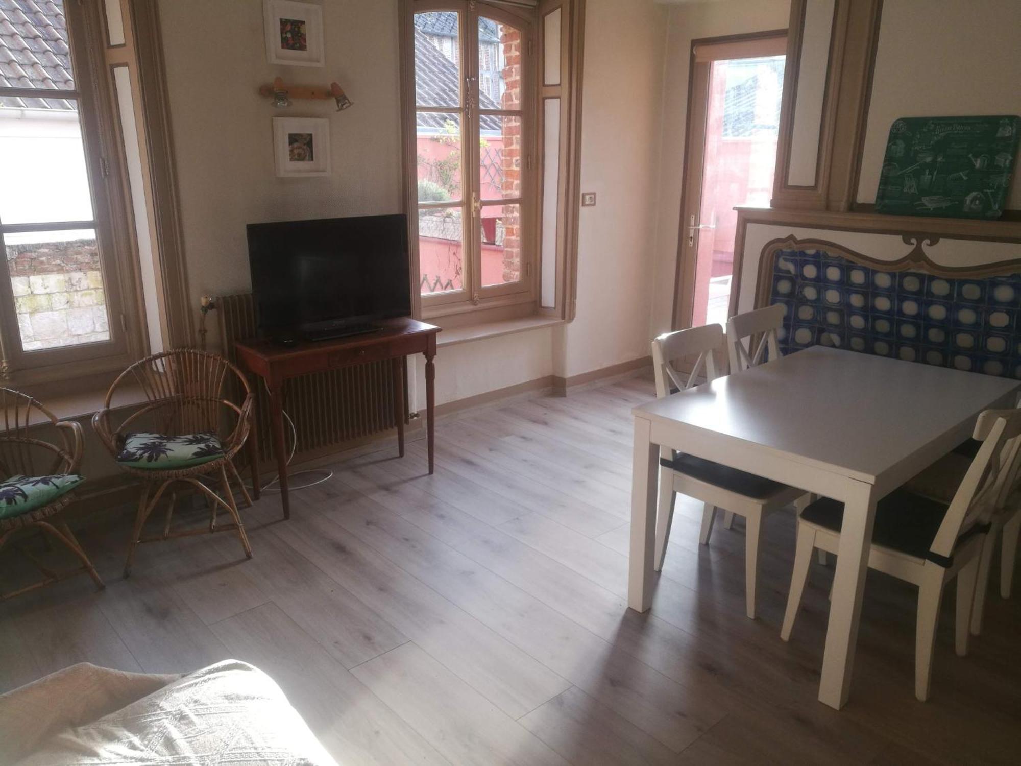 Le Renard D'Or Appartement Montreuil  Buitenkant foto